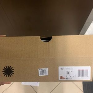 Brand New Ugg Classic Minis💕